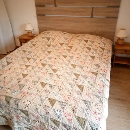 Holiday home De Charme Les Buissonnets
